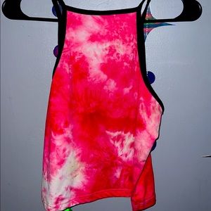 it’s from rue21 , it’s a size medium.